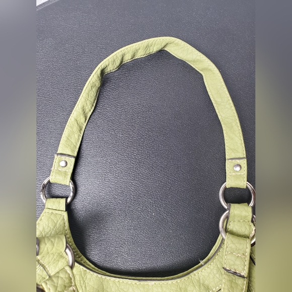 Rosetti Green Shoulder Purse - Picture 11 of 12